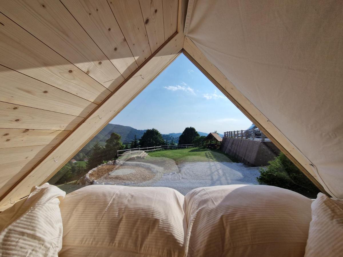 Hotel Golife Center Glamping Laze v Tuhinju Exterior foto