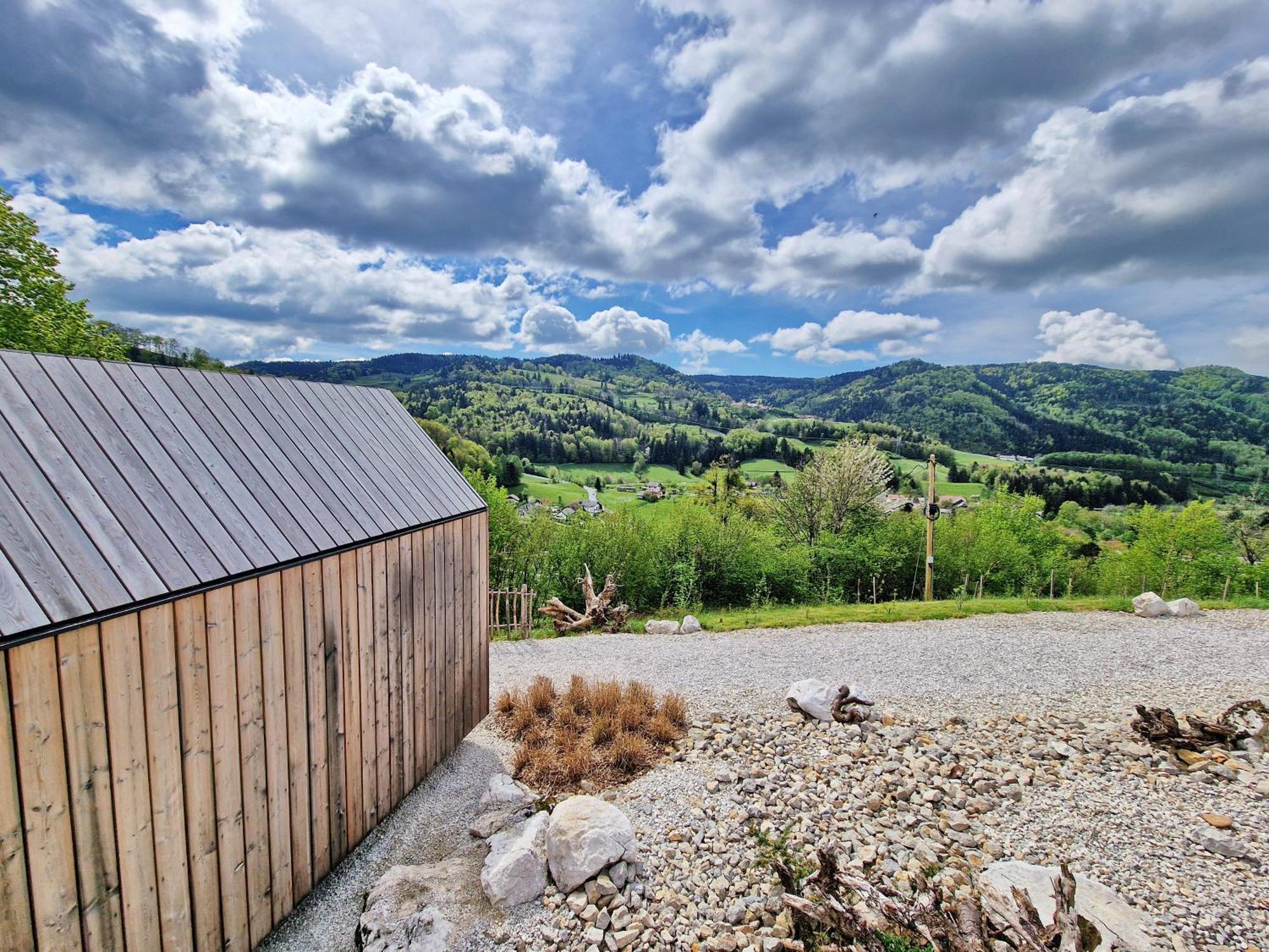 Hotel Golife Center Glamping Laze v Tuhinju Exterior foto