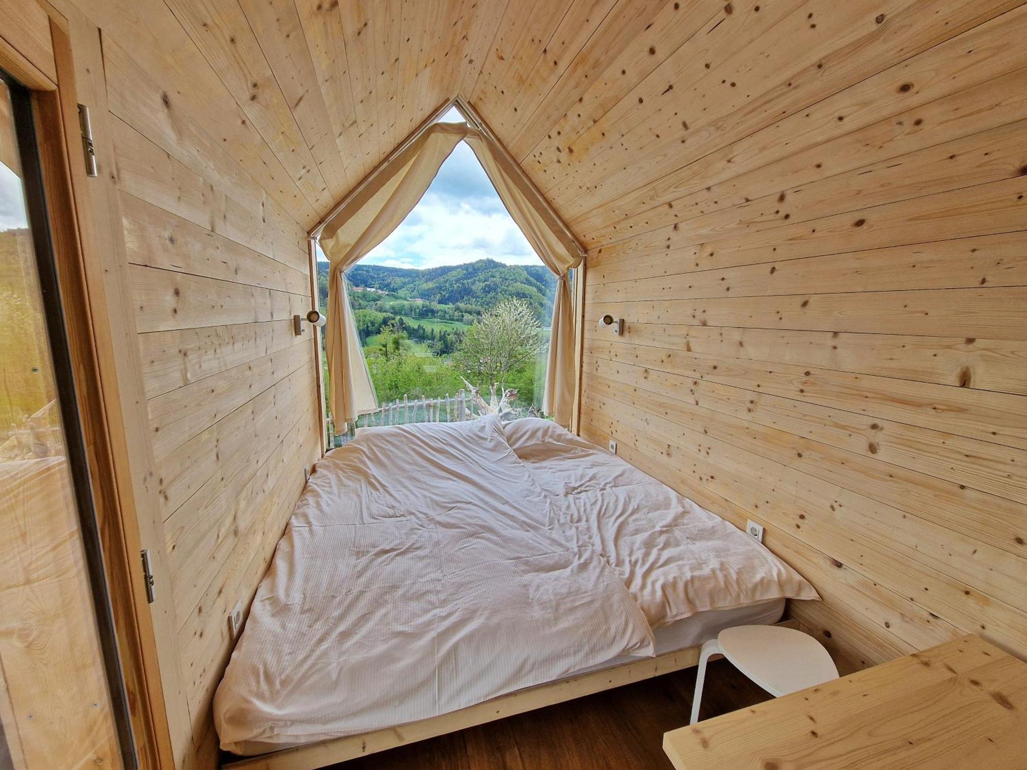 Hotel Golife Center Glamping Laze v Tuhinju Exterior foto